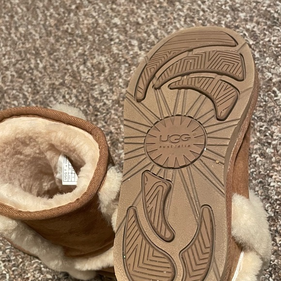 UGG Brown and Cream Shearling Boots - Picture 5 of 5